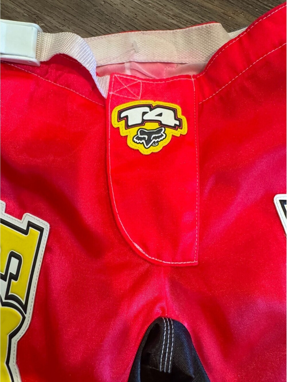 Vintage 90s Fox Racing T4 Motocross Pants Youth 24 Multicolor Shiny - Picture 3 of 6